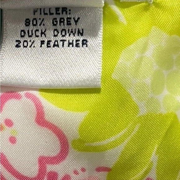 ✨ Lilly Pulitzer Goose Down Puffer Vest | Sz S ✨ - Picture 10 of 11
